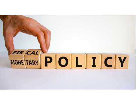 Monetary Policy Implications of Heterogenous Mortgage Refinancing